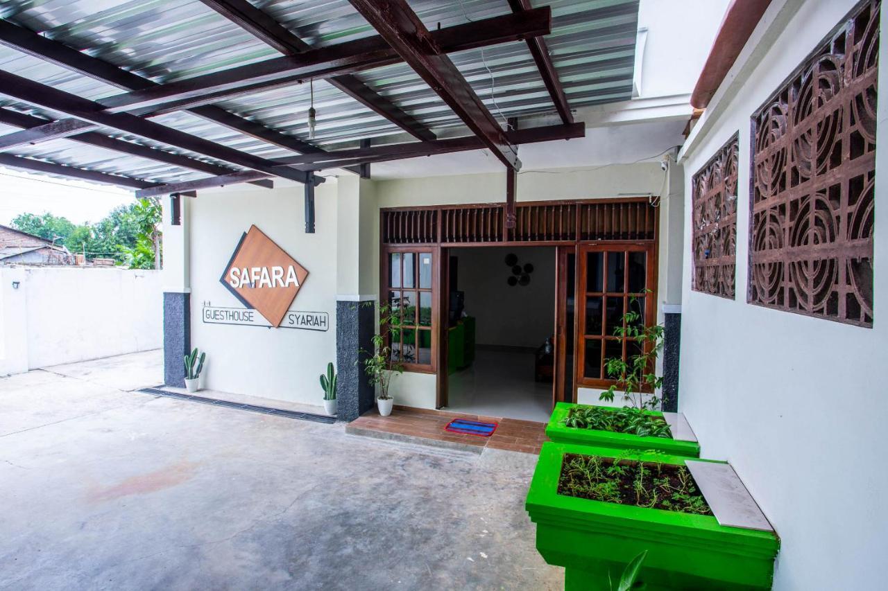 Safara Guesthouse Syariah Semarang Exterior photo