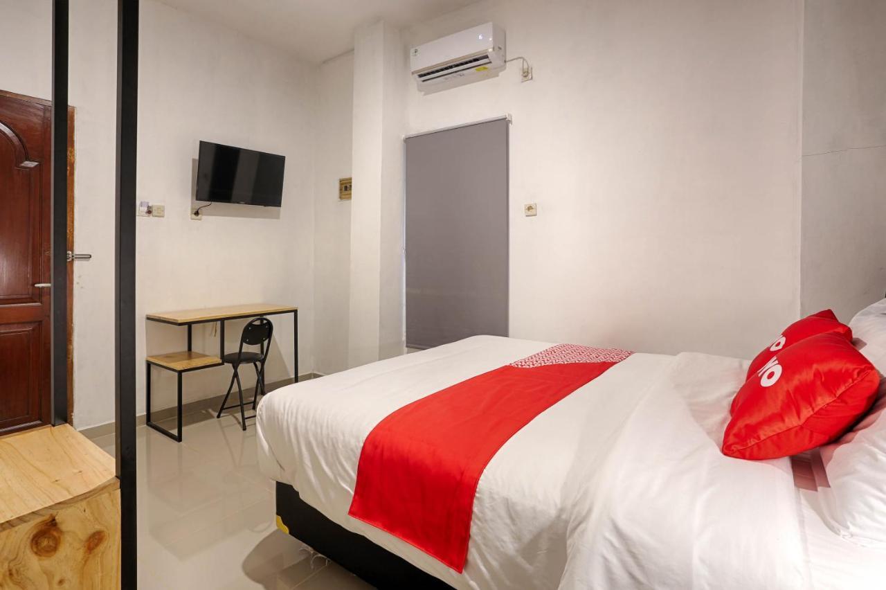 Safara Guesthouse Syariah Semarang Exterior photo